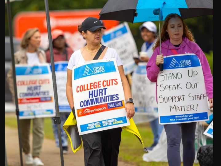 Tentative deal may end five-week strike by full-time college support staff