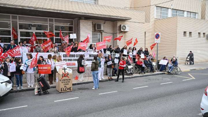 ReCoVa denuncia graves deficiencias en la residencia de mayores de Elche: "Usamos sábanas para secar a residentes"