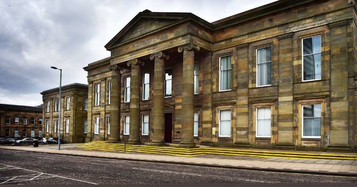 Lanarkshire police officer convicted after theft while on the bill