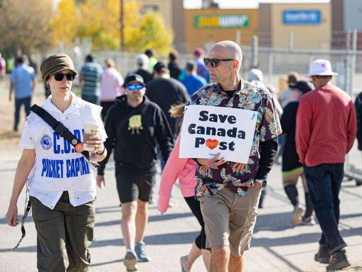 Sask. postal workers concerned about potential rural post office closures