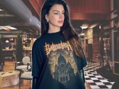 Anne Hathaway demuestra que el look black metal es ideal para una cita en otoño 2025