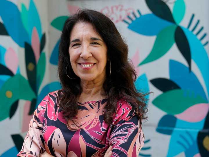Belén Pérez Muñiz, la cantante que Vinicius eligió para hacer unos shows con sólo 16 años y que mantiene viva la tradición de la MPB en Buenos Aires