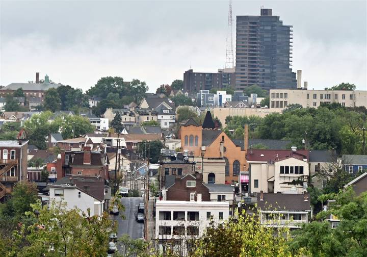 Pittsburgh mayor installs more speed bumps on city streets