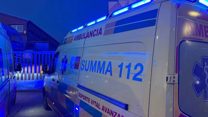 Muere un joven de 30 años tras chocar contra un autobús escolar en Guadarrama