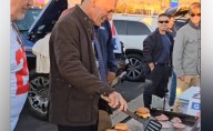 Nothing gross about Jack Ciattarelli serving pork roll at tailgate party ahead of Giants 34