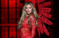 Victoria’s Secret Fashion Show, la pasarela de la reinversión 2025