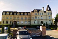 You Can Stay in One of the Most Haunted Houses in WA Overnight