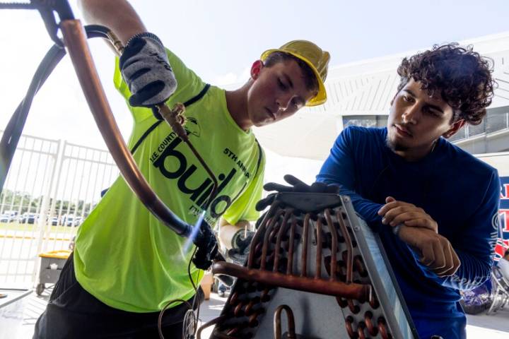 Lee BIA's Build My Future Lee County event offers opportunity to students in construction trades