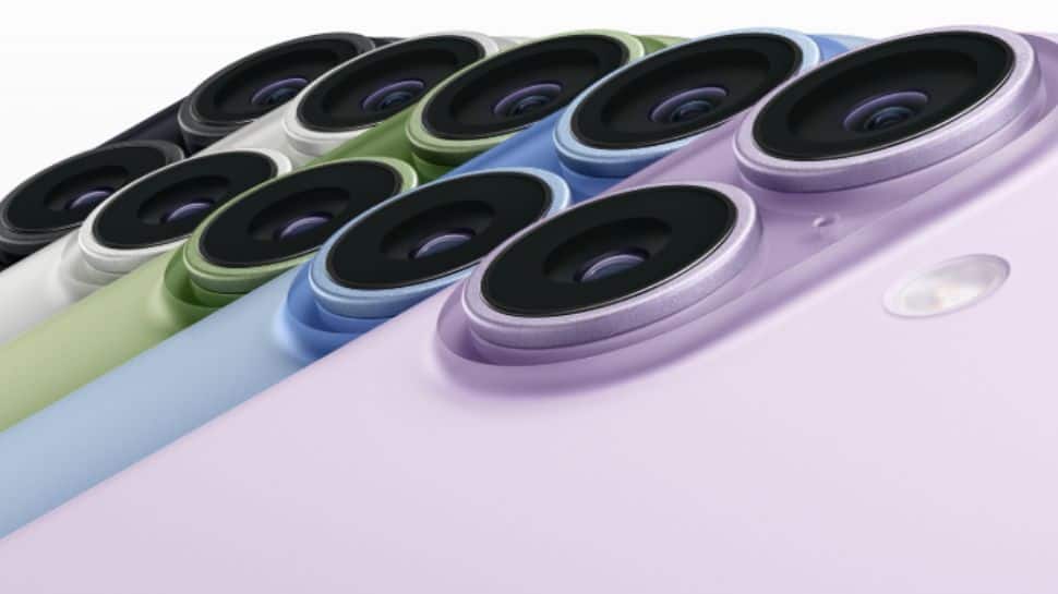Apple Eyes $4 Trillion Market Valuation Amid Robust iPhone 17 Series Sales
