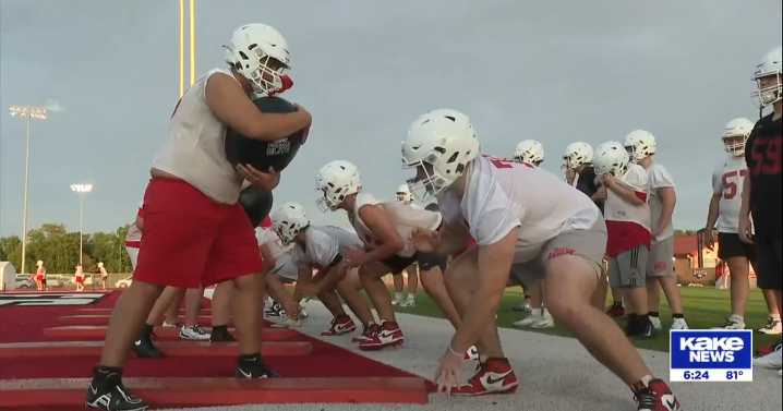 Blitz Game of the Week: Maize South vs. Maize