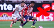 ¡Lamentable! Policía protege a aficionados del Atlas tras pleito con seguidores de Chivas