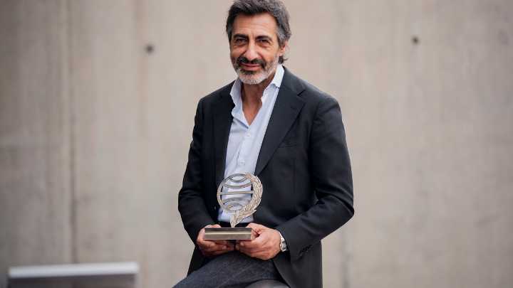 Juan del Val: "La literatura comercial no tiene por qué ser menor"
