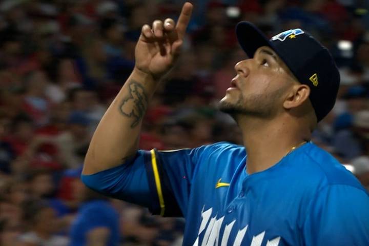 José Ruiz deja a los Rangers y se declara agente libre