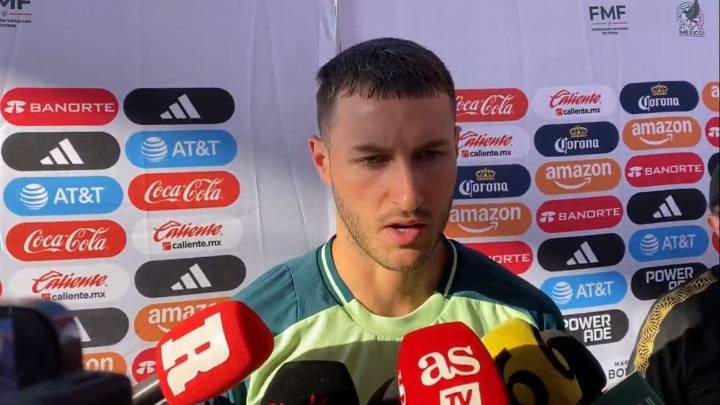 México: Gimenez apela a la unión de grupo tras caída con Colombia