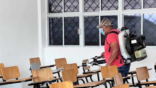 Llega contagio de ´Mano-Pie-Boca´ a secundaria en Reynosa