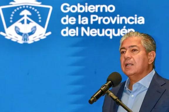 Figueroa adelantó que "se pagarán los aguinaldos con fondos propios"