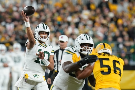 Aaron Rodgers y los Steelers caen en la reunión del QB con Green Bay; Love lidera victoria 35