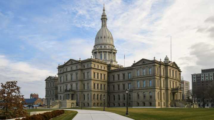 Michigan Legislature passes week-long stopgap budget