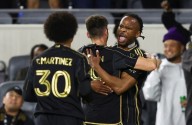 Short-handed LAFC shuts out Toronto for 6th straight win