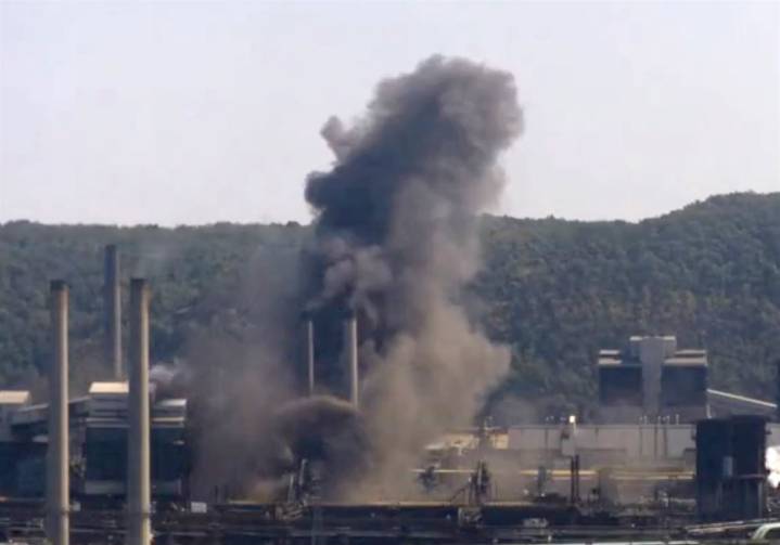 Report: Mental health challenged in 'fenceline communities' near pollution
