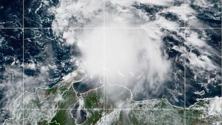 Tropical Storm Melissa batters Dominican Republic with torrential rain