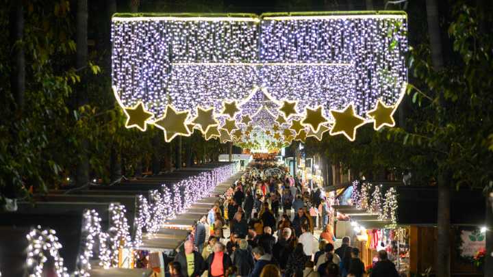 Almería enciende su espíritu navideño con 77 casetas y 9 stands