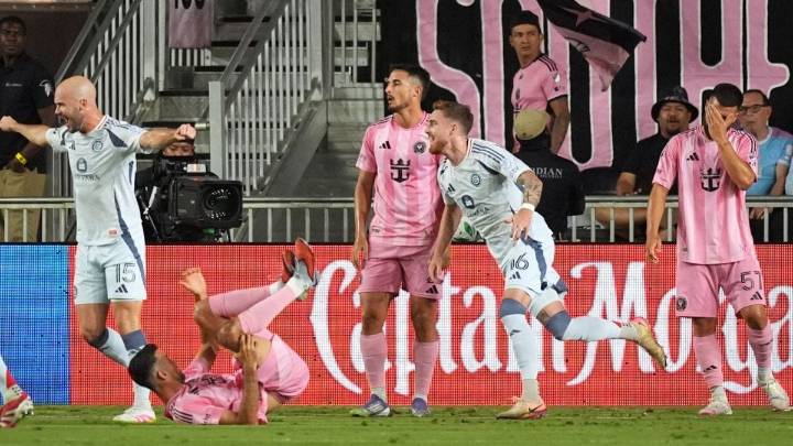MLS: Chicago Fire Weather Later Inter Miami Fight To Seal Playoff Spot As Messi Blanks