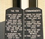 5th Circuit Agrees to Reconsider Constitutionality of Ten Commandments Law