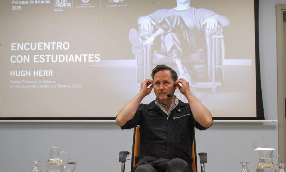 Investigador estadounidense augura prótesis asequibles gracias a la tecnología y a la producción personalizada