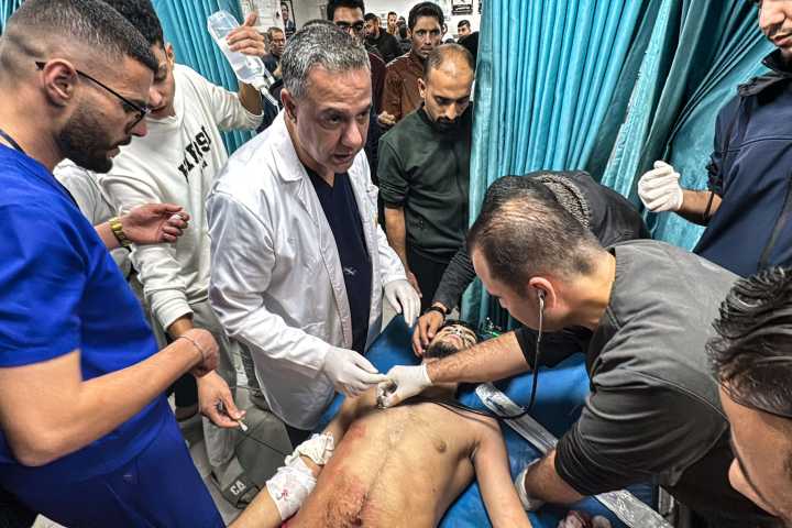 Advocates Call for Israel to Release Palestinian Doctor Abu Safiya