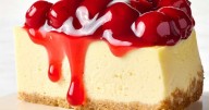 Cómo hacer un cheesecake de frutos rojos, fácil y rápido: la receta paso a paso
