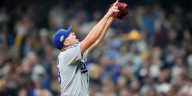 Blake Treinen records save in NLCS Game 1 2025