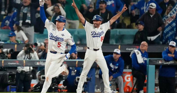 Dodgers produce 18-inning World Series sequel, 'The Late, Late Sho'