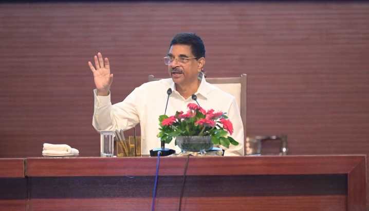 Media should raise awareness on govt schemes: Odisha Governor