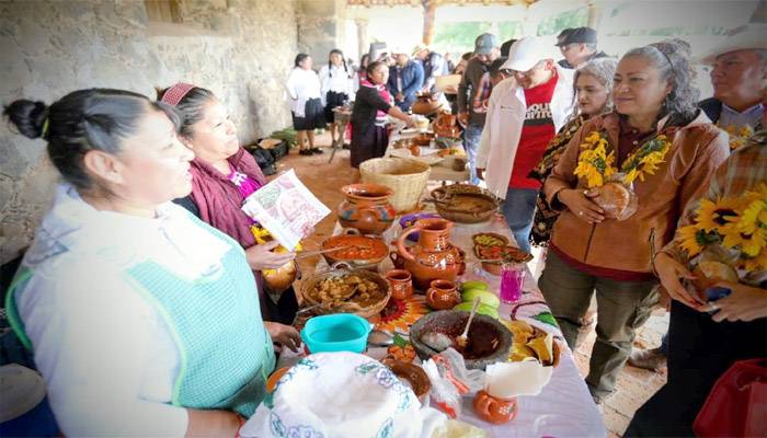 Benefician a mujeres rurales con Programas del campo mexiquense
