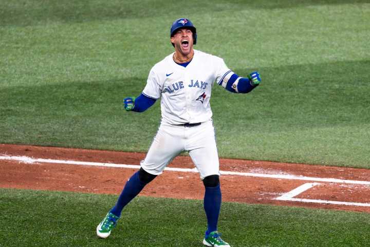 George Springer, con un jonrón memorable, lleva a Toronto a su primera Serie Mundial en 32 años