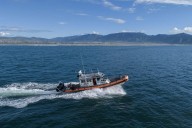 Rescatan a 28 menores de embarcación interceptada en altamar cerca de Sinaloa