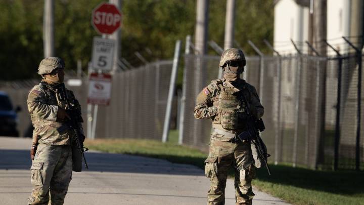 Appeals court blocks Trump from deploying National Guard in Illinois