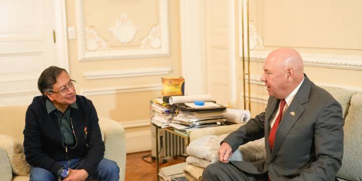 Canciller Villavicencio sobre reunión de Petro con John McNamara: “Siempre el diálogo sincero llevará a soluciones”
