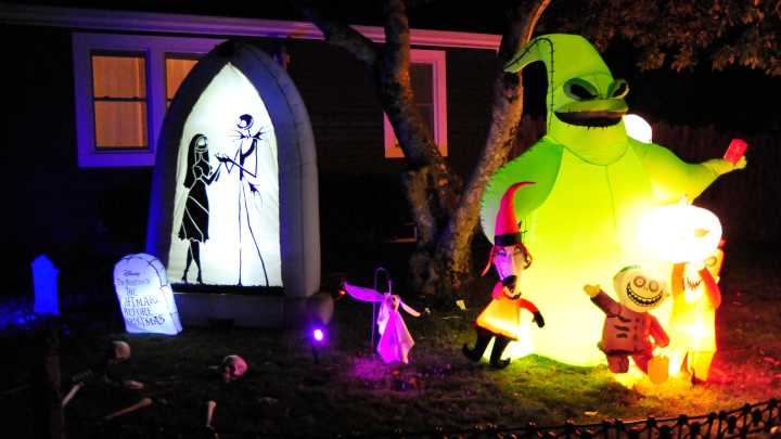 New Bedford crawling with creepy sights and Halloween frights