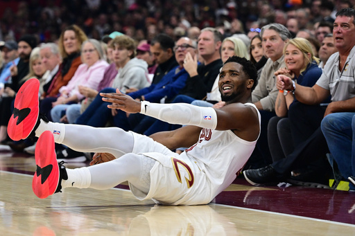 Mitchell anota 24 y Mobley luce en tiros libres en triunfo de Cavaliers 118