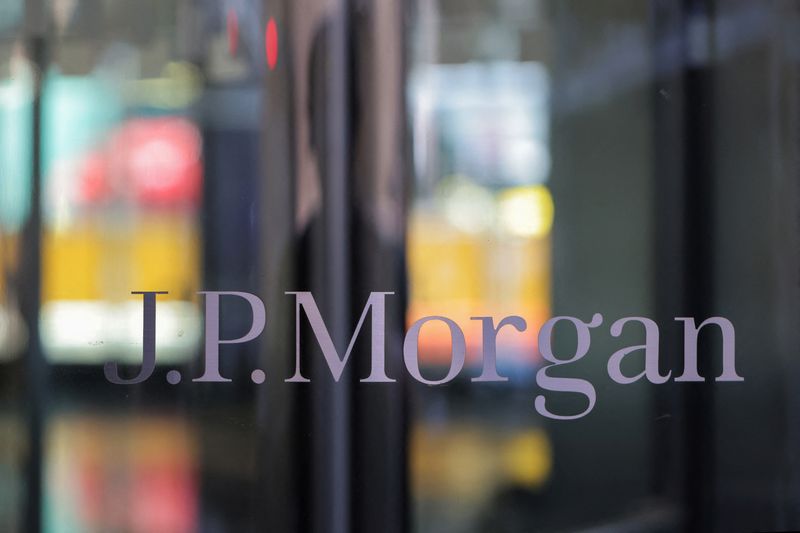 JPMorgan, Goldman Sachs stay in China but businesses shift
