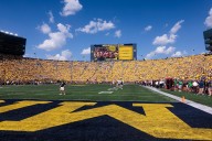 2 arrested, 4 ejected from Michigan Stadium during game against Wisconsin