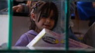 Retorna a Venezuela Osmary Perdomo niña venezolana separada de su familia en EE.UU.