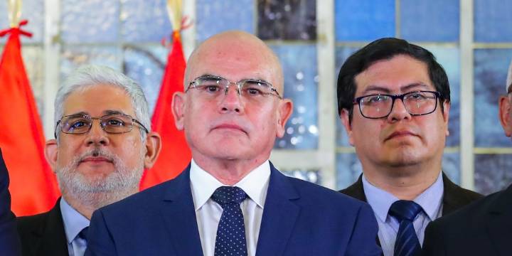 Gabinete de Ernesto Álvarez busca el voto de confianza: ¿cómo votarán las principales bancadas del Congreso?