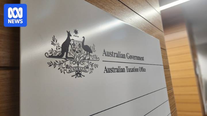 The number of large companies paying no tax in Australia has declined, says ATO