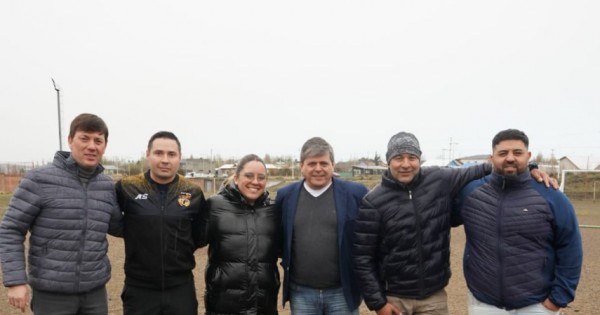 La candidata a diputada nacional Gisella Martínez se reunió con referentes deportivos y sociales de El Calafate