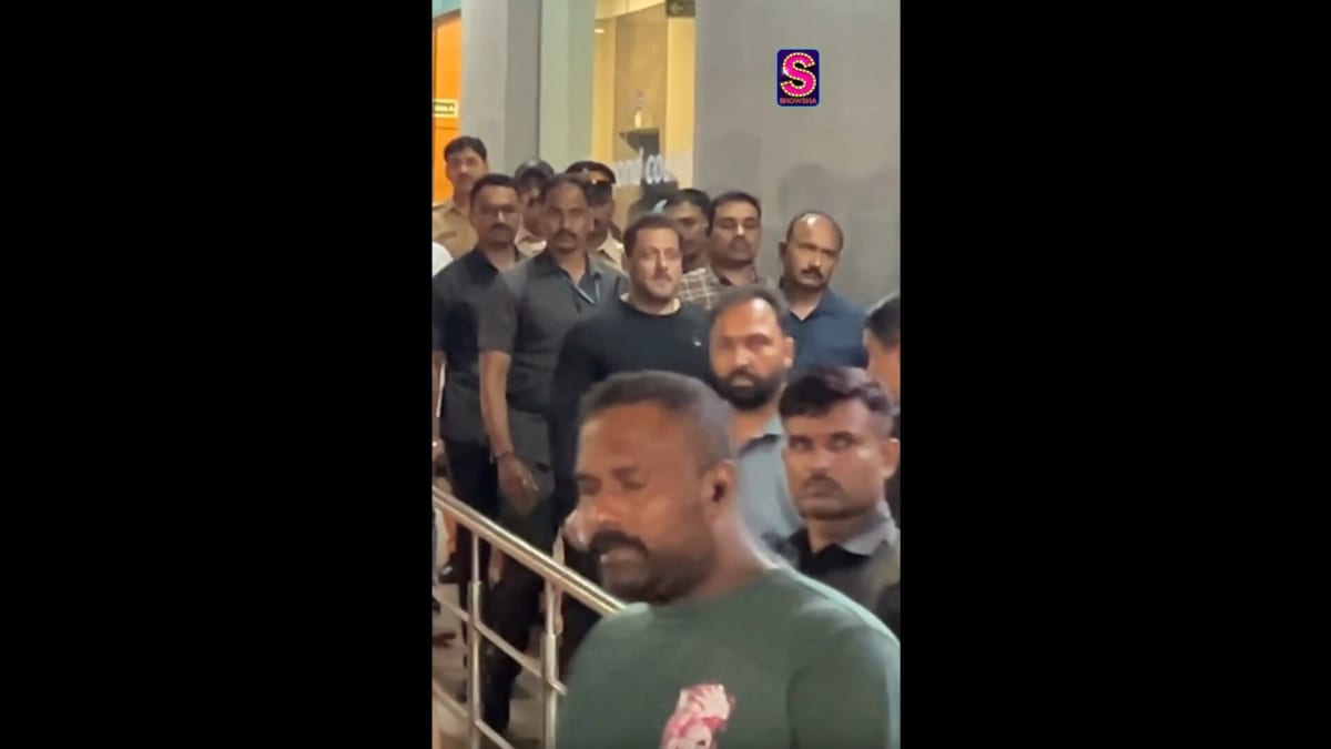 #LakshyaLalwani spotted once again at SLB office. What’s brewing?