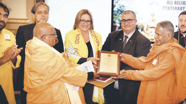 Gurudeva's All-Religious Conference makes history in Australia