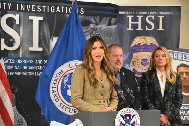 DHS Secretary Kristi Noem touts enforcement efforts in Minnesota, blasts Gov. Tim Walz
